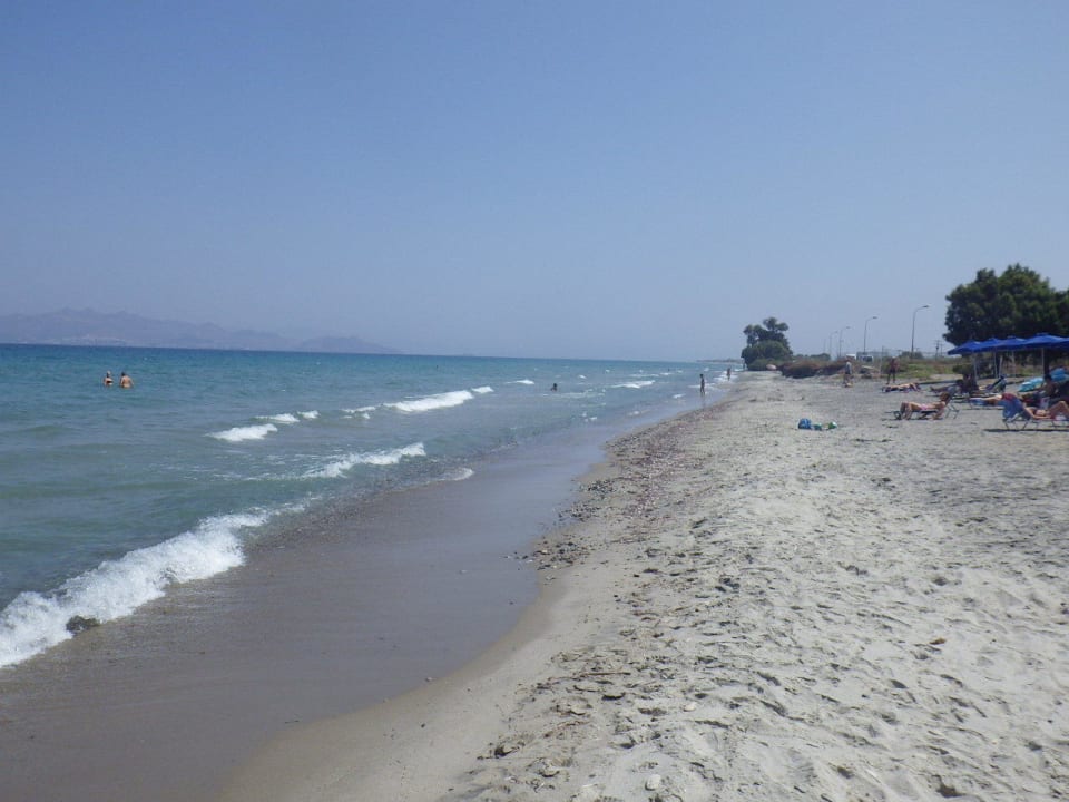 Blick nach rechts Costa Angela Seaside Resort