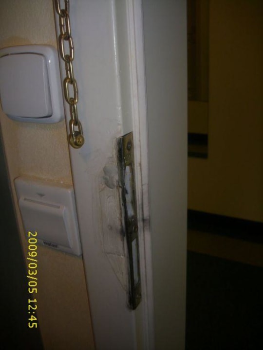 Zimmertür eines 5 Sterne Hotels? Nové Lázné Ensana Health Spa Hotel