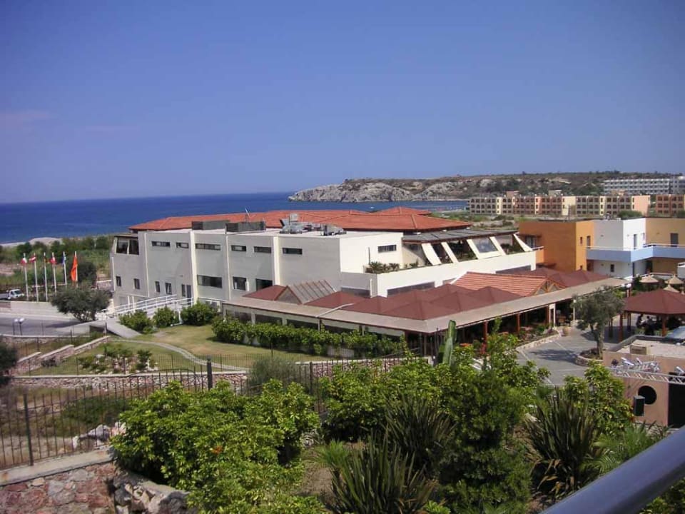 Hauptgebäude Atlantica Mikri Poli Rhodes