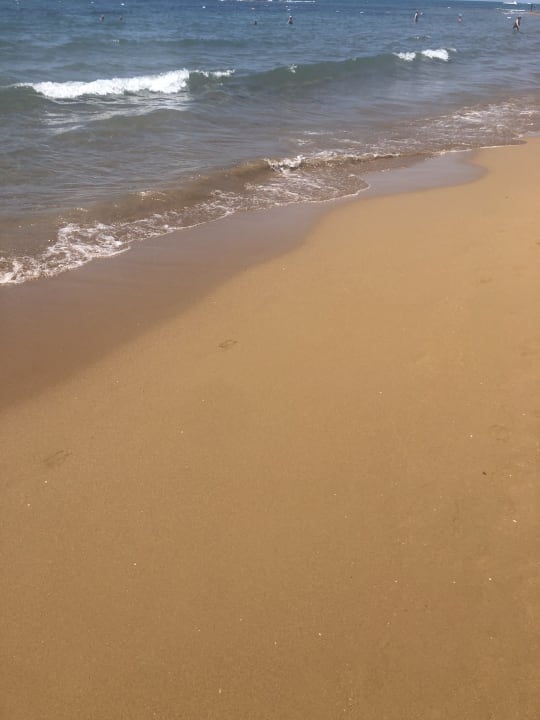 Strand Club Grand Aqua