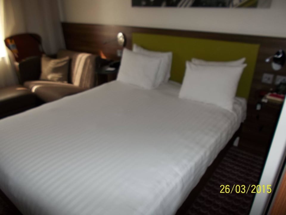Doppelbett Hotel Hampton Inn by Hilton London