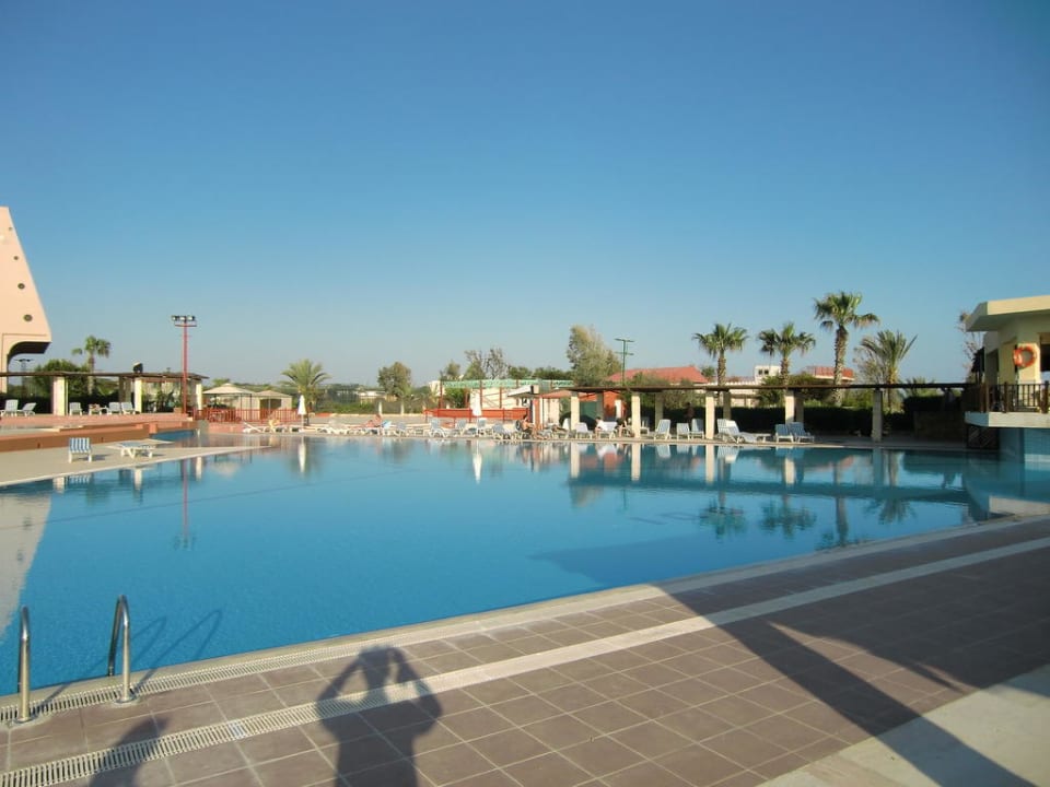 Poolbereich Kaya Belek Hotel