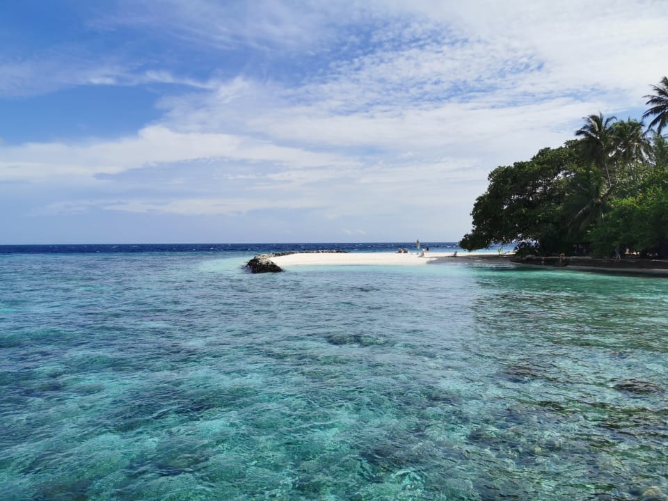 Strand Embudu Village