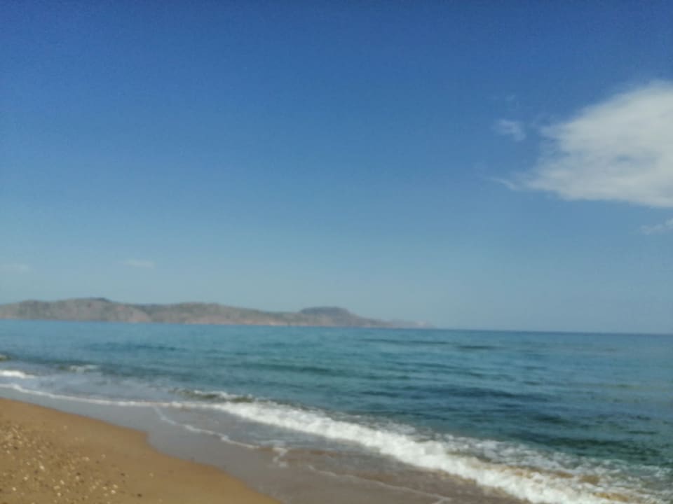 Strand Mitsis Rinela