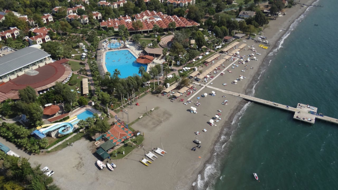 Hauptpool und Strand Club Tuana Fethiye