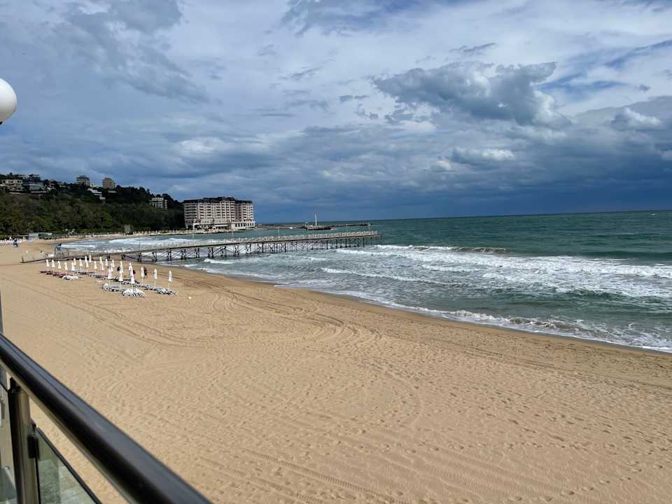 Strand Hotel Romance & Family Suites