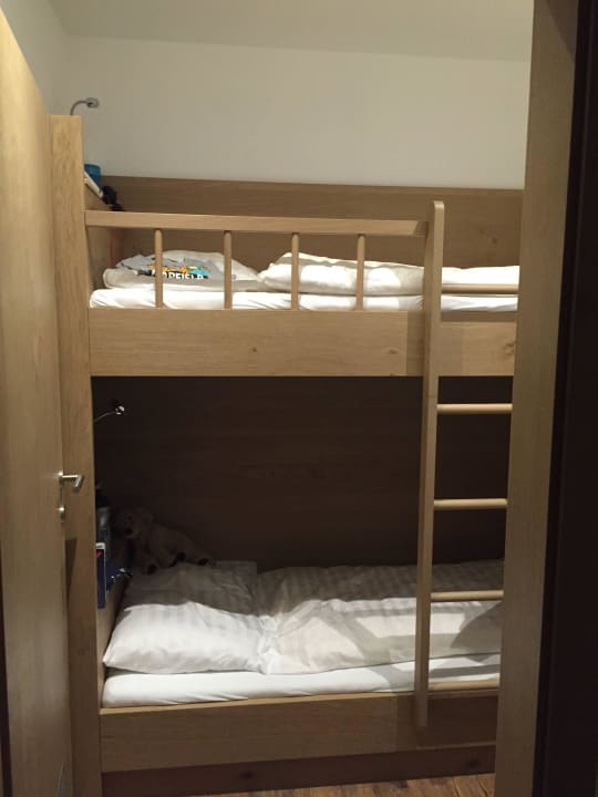 Familienzimmer mit Keihütenbett MY  AVA  All In Family Hotel