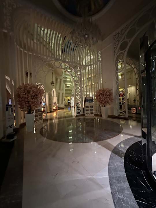 Lobby Quattro Beach Spa & Resort