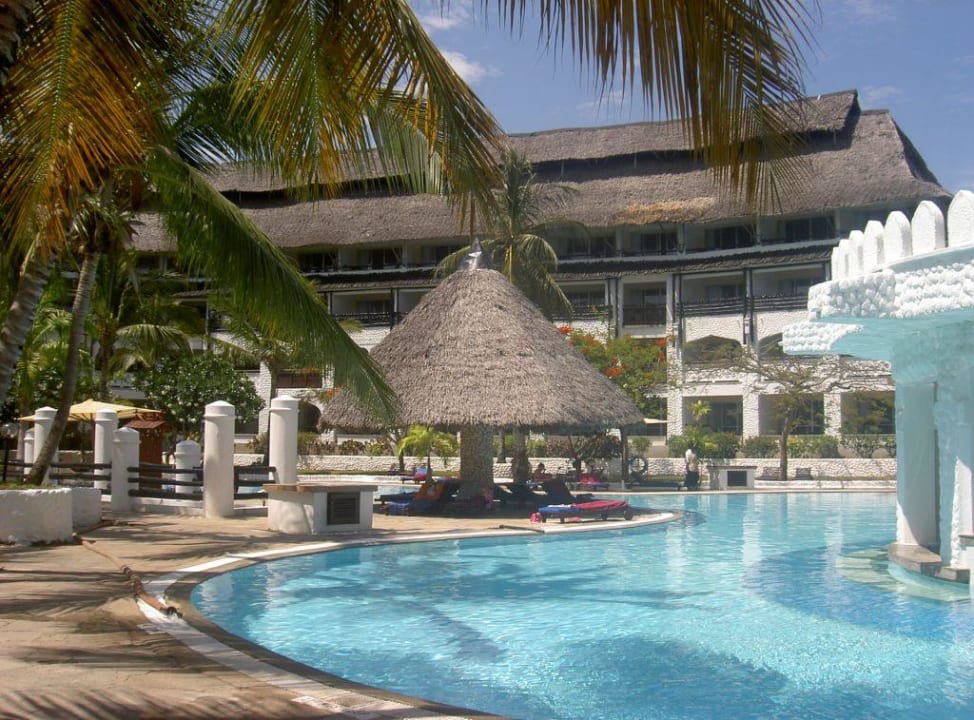 Salzwasserpool Hotel Southern Palms Beach Resort