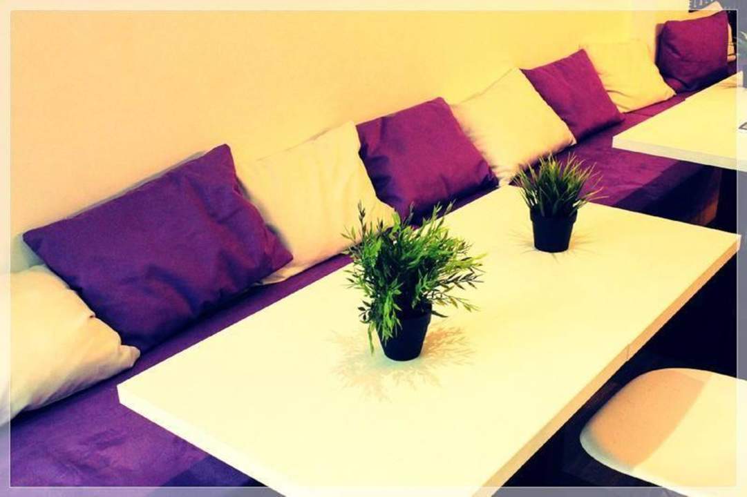 Hall4 Chameleon Hostel Alicante