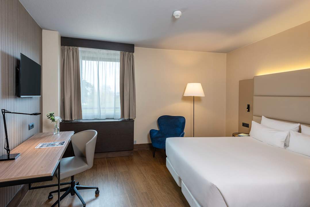 Zimmer Hotel NH Geneva Airport