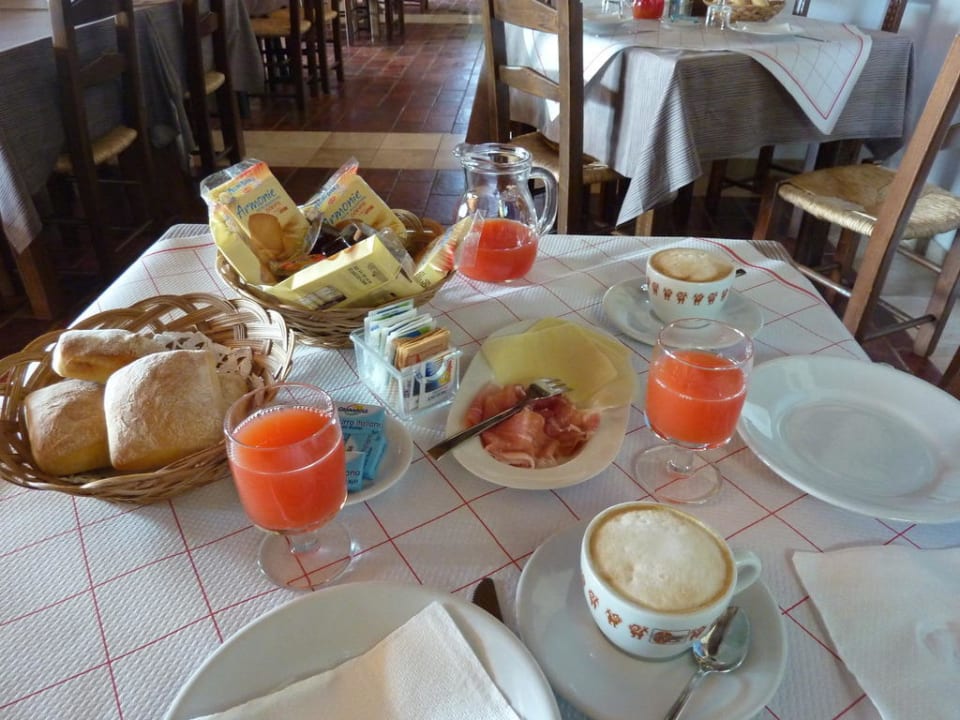 Frühstück Agriturismus I Mandorli