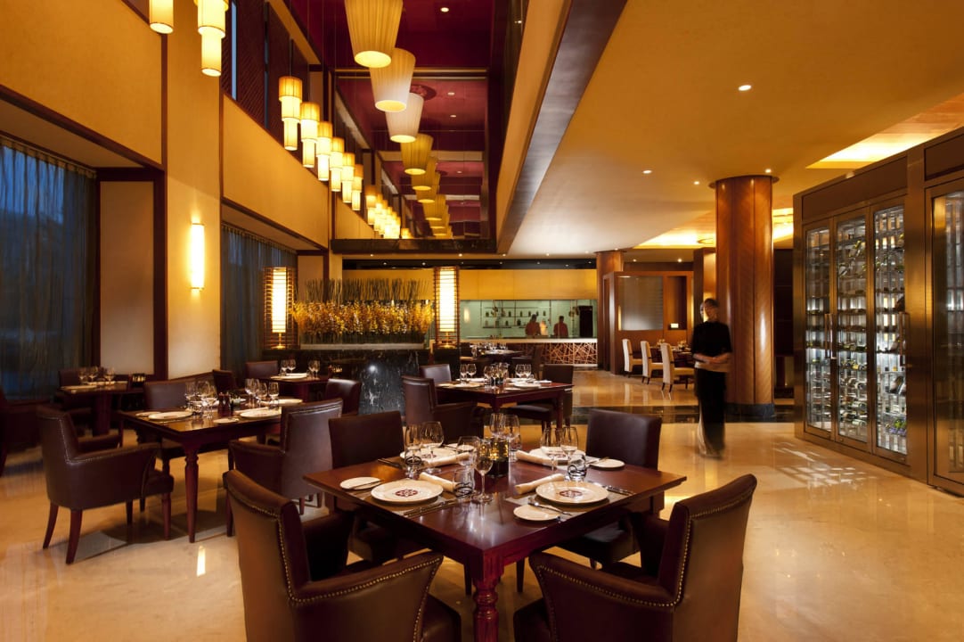 Compass Grill  Hilton Beijing Capital Airport