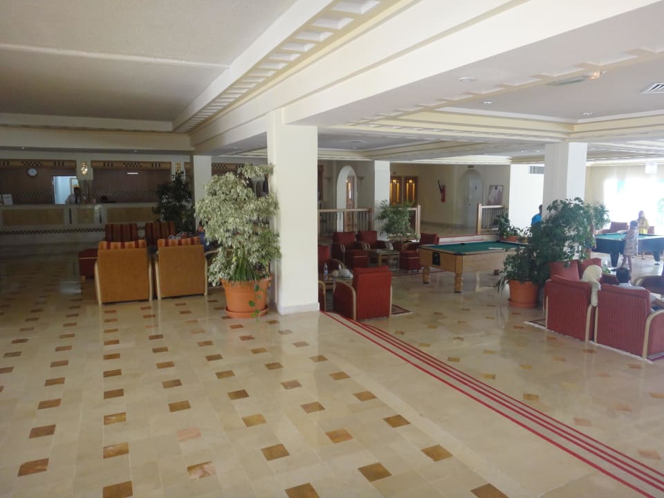 Rezeption im Hintergrund Hotel El Mouradi Cap Mahdia