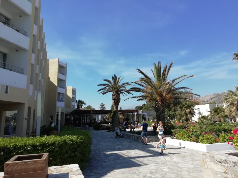 Außenansicht Dessole Dolphin Bay Resort