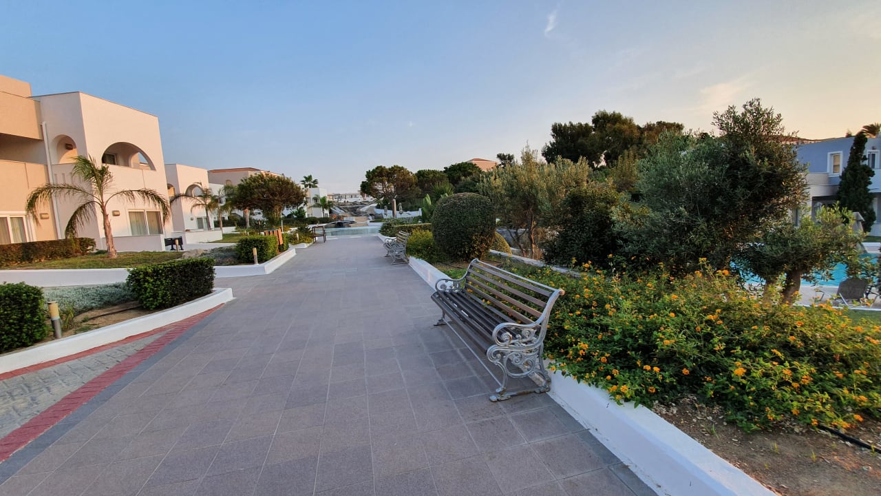 Gartenanlage Atlantica Marmari Palace