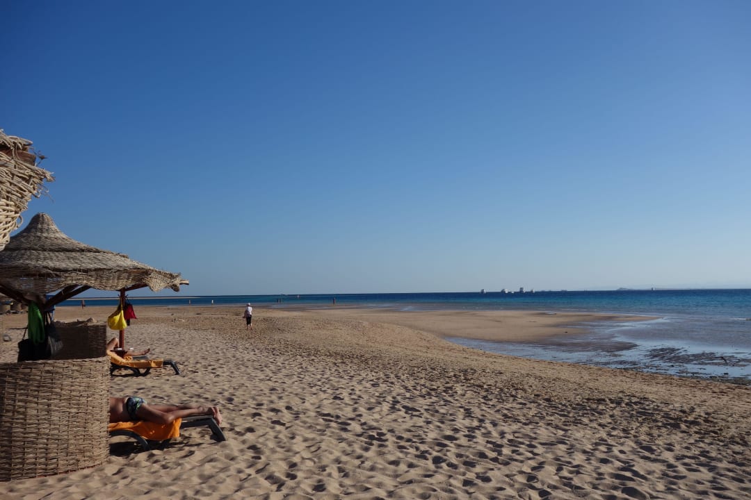 Feinsandig ROBINSON SOMA BAY