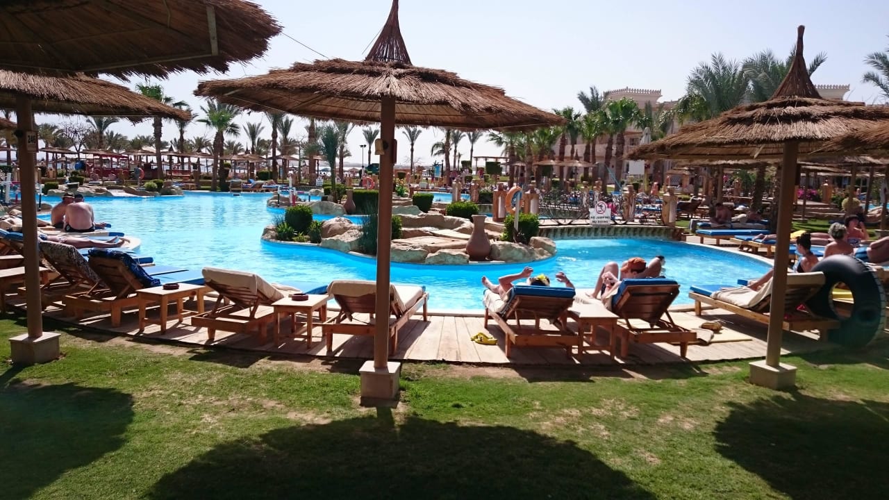 Pool Pickalbatros Palace Resort