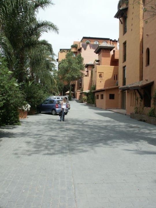 Hotel Strassenseite BlueBay Estepona Beach