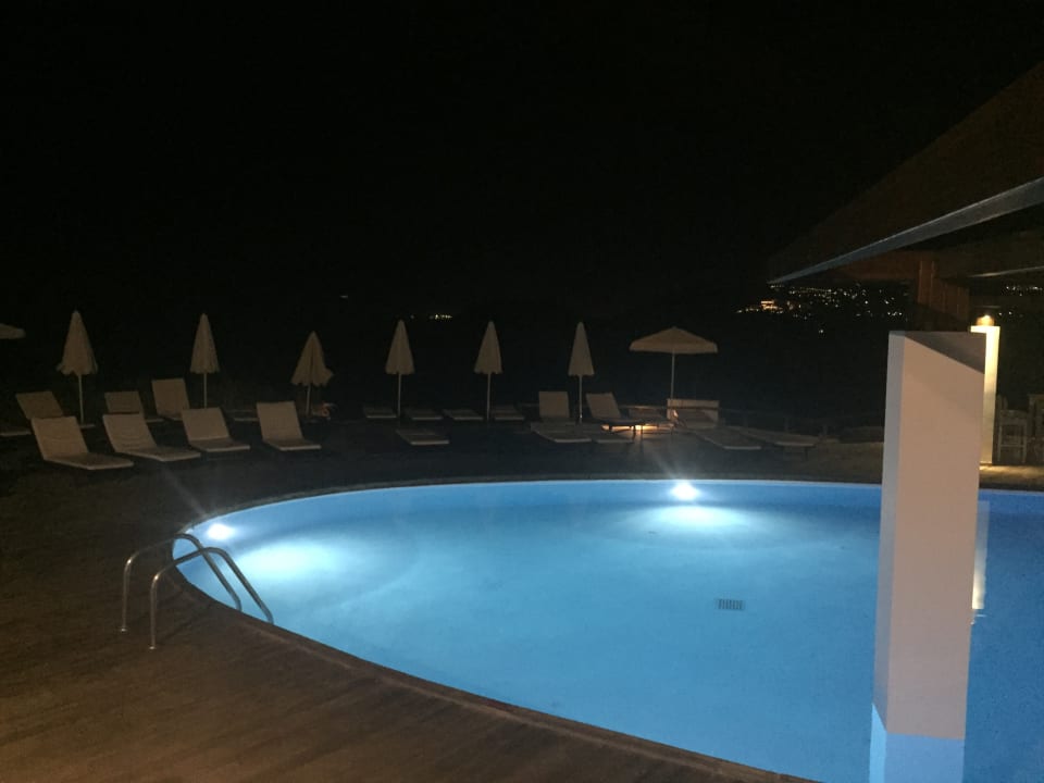 Pool Seaside A Lifestyle Resort