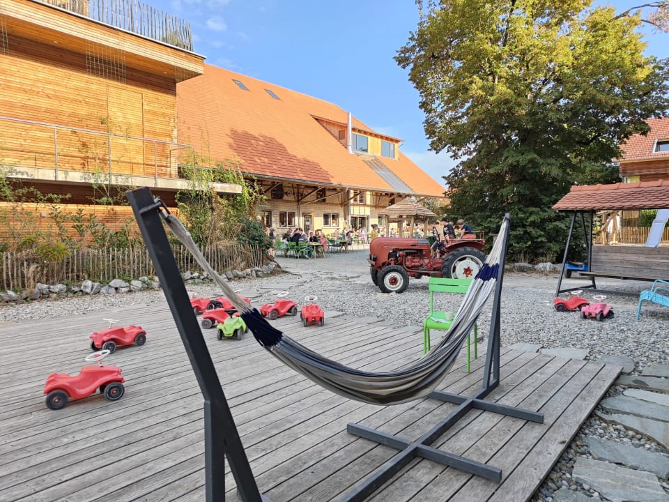 Außenansicht Gut Hügle Erlebnisbauernhof