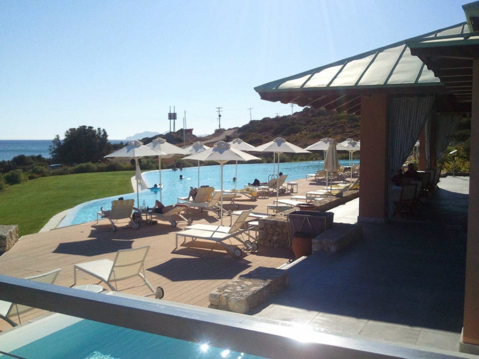 Pool Atlantica Belvedere Resort