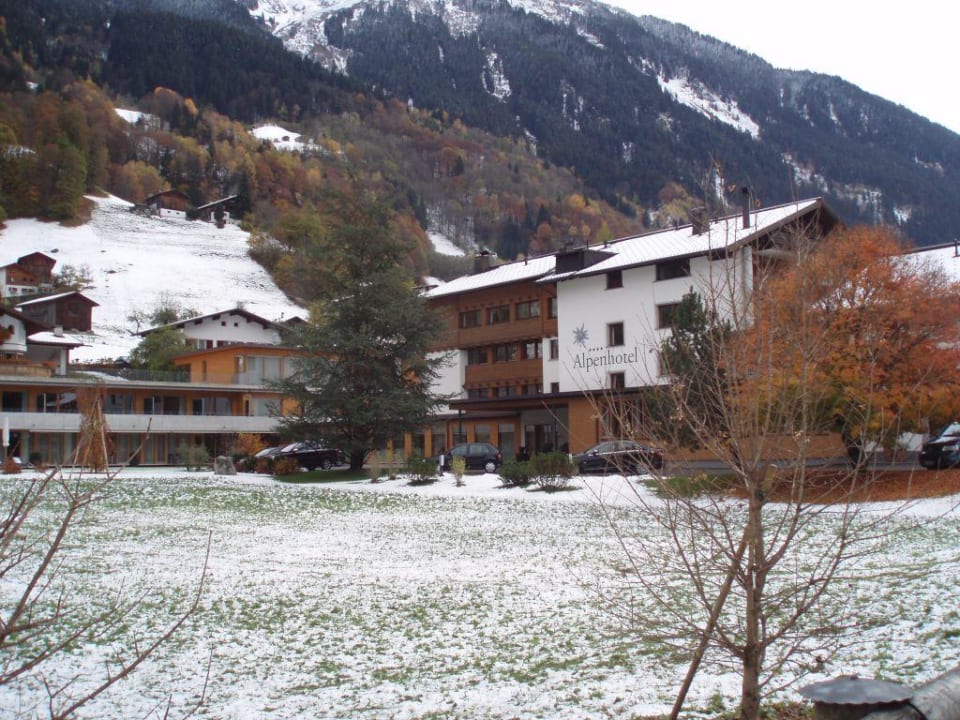 Hotel-Ansicht Alpenhotel Montafon