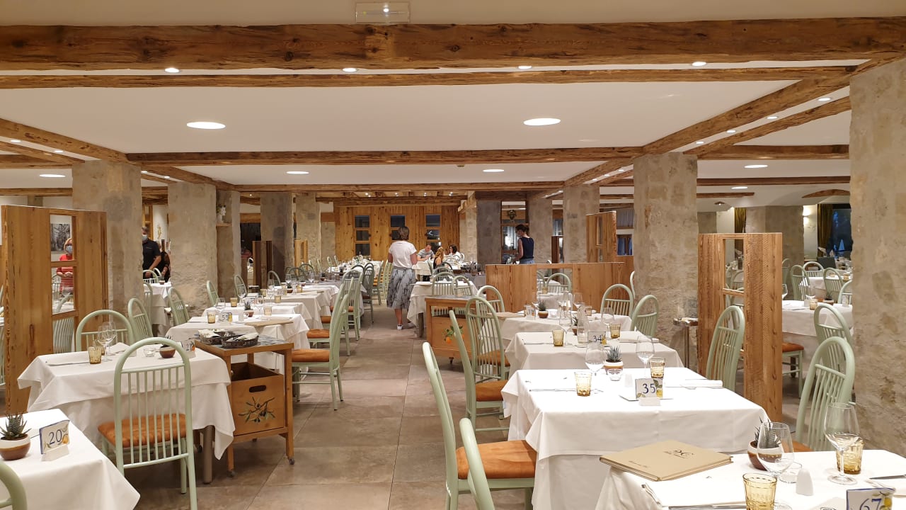 Gastro Hotel Caravel