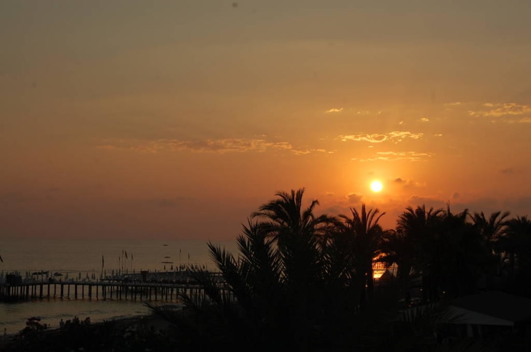 Sonnenuntergang von der Restaurantterrasse  Club Dizalya