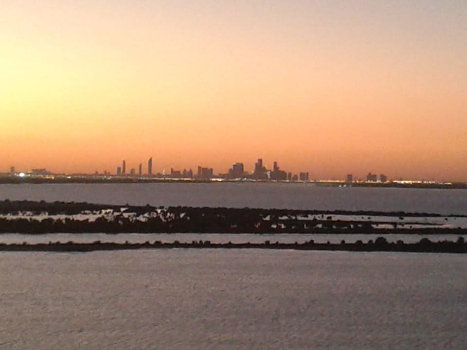 Skyline Crowne Plaza Hotel Yas Island