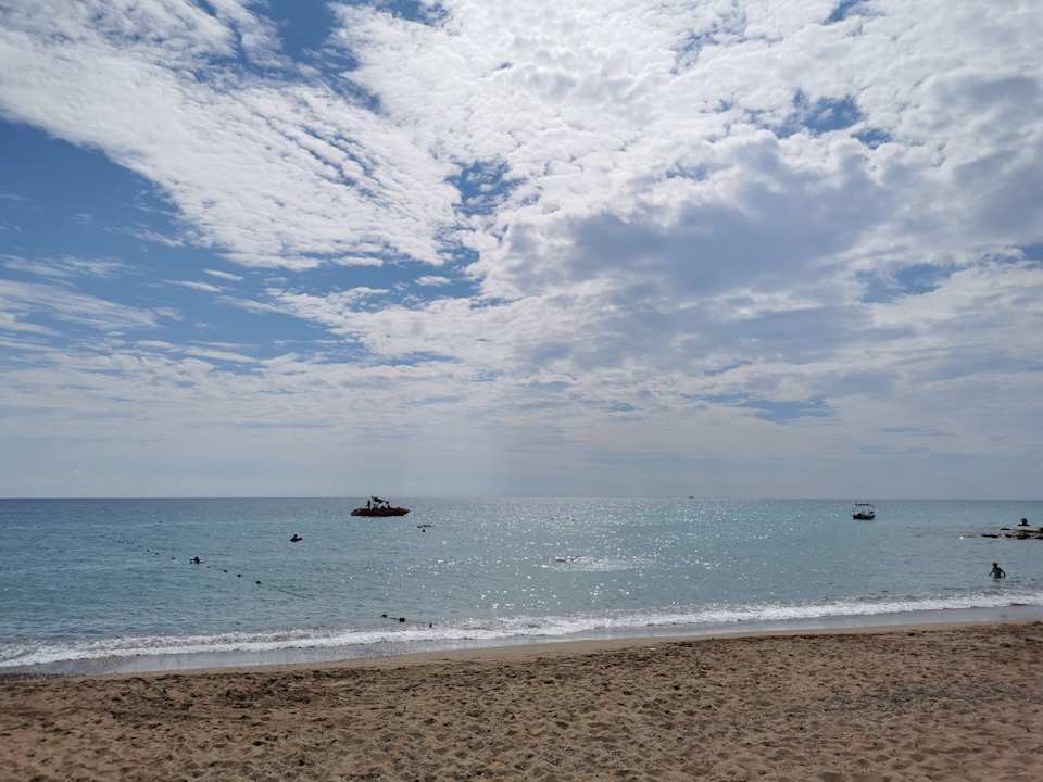 Strand Blue Waters Club