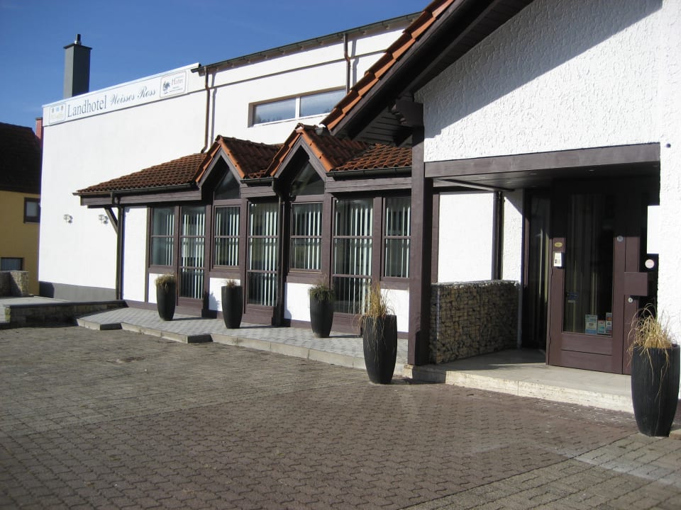 Außenansicht Landhotel Weisses Ross garni