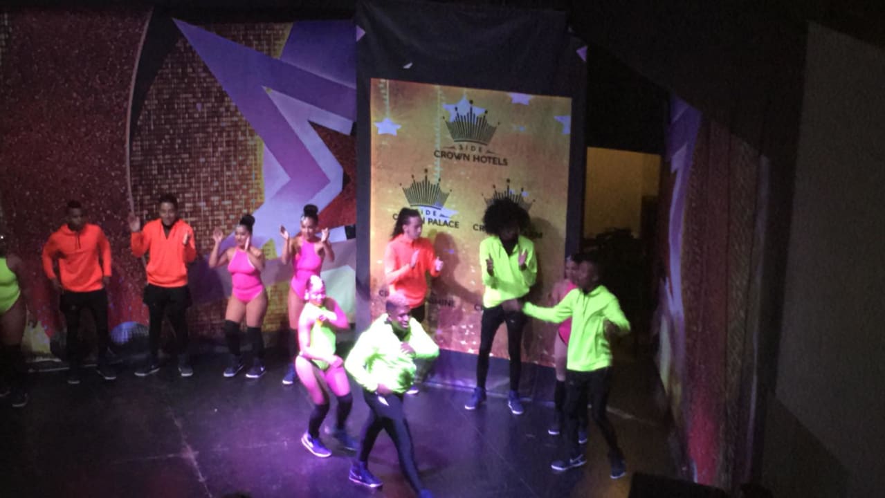 Sport & Freizeit Well Palace Side