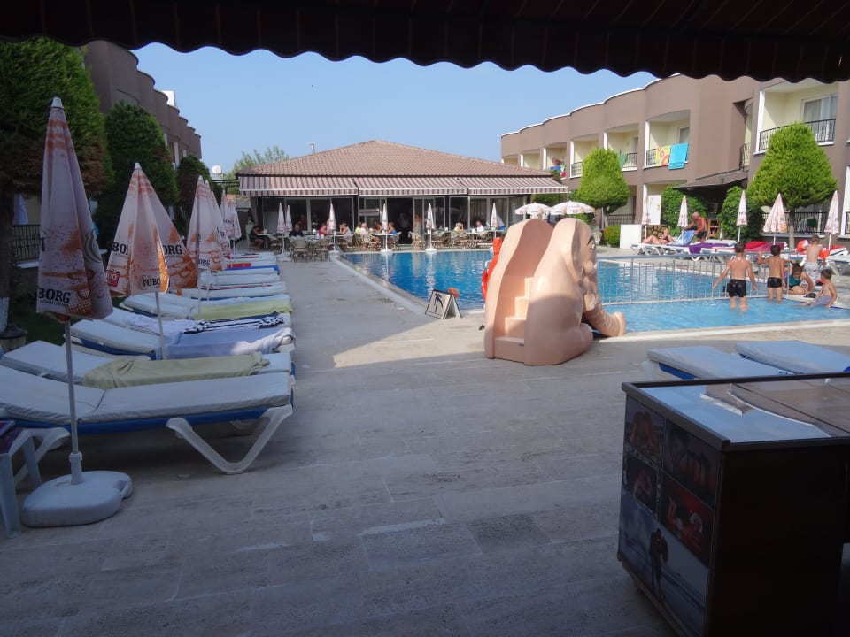 Sayanora Sayanora Hotel