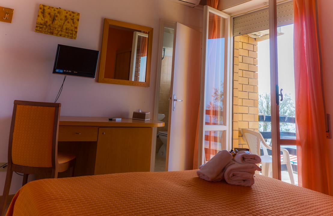 Zimmer Piccolo Hotel Terracina