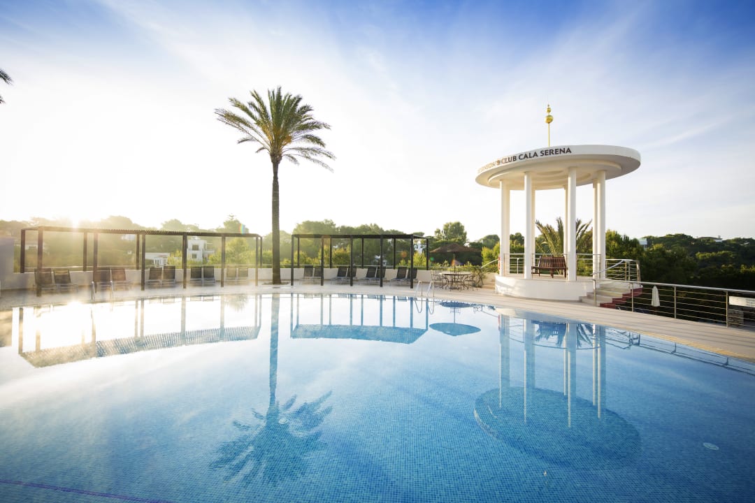 Pool ROBINSON CALA SERENA