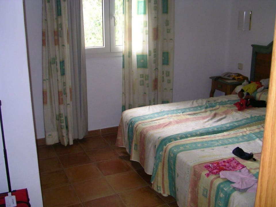 Schlafzimmer Cala Llenya Resort Ibiza