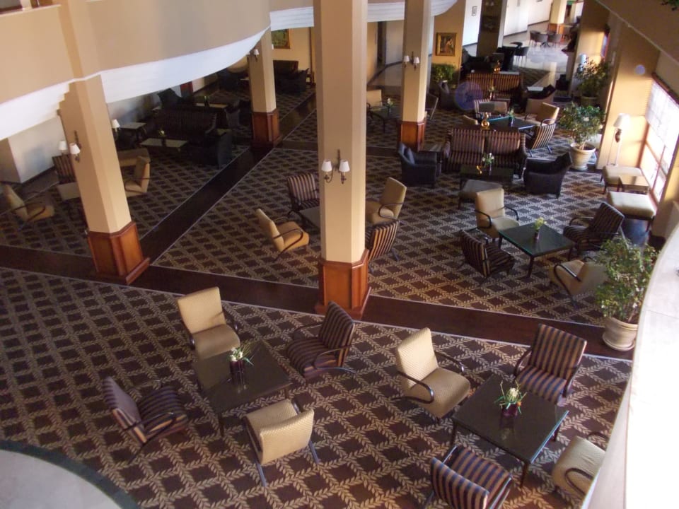 Lobby Bella Resort & Spa