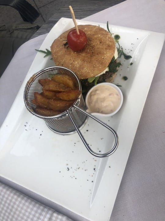 Gastro Hotel Traube am See