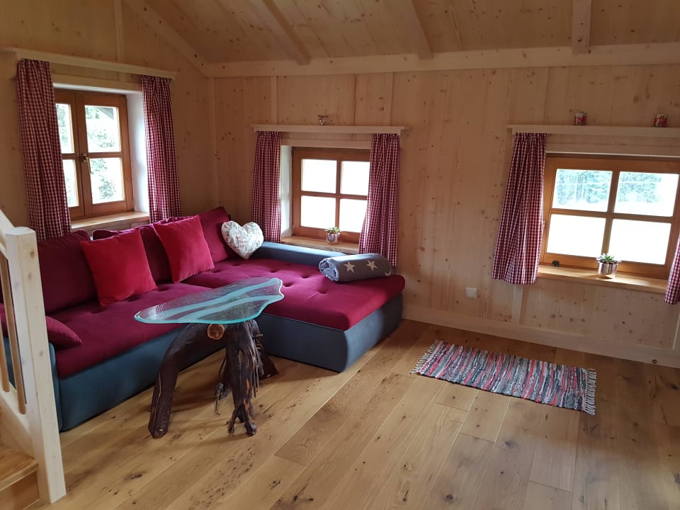 Wohnzimmer in Ferienwohnung  Lamplhof