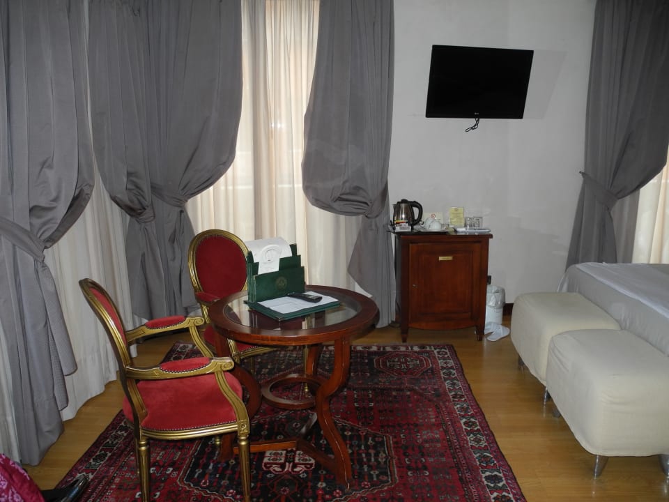 Zimmer Hotel Liassidi Palace