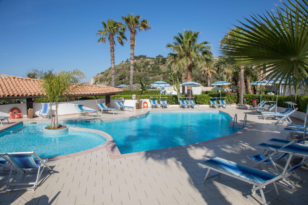 Pool Villaggio Baia d'Ercole