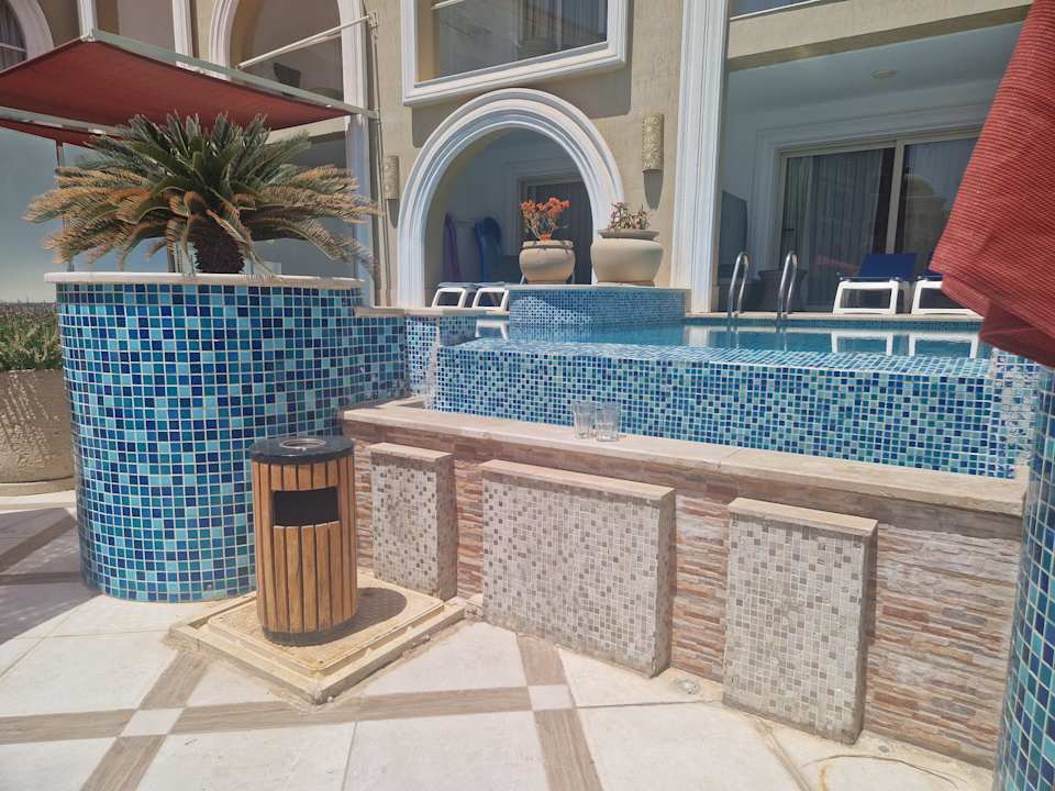 Pool Kaisol Romance Resort