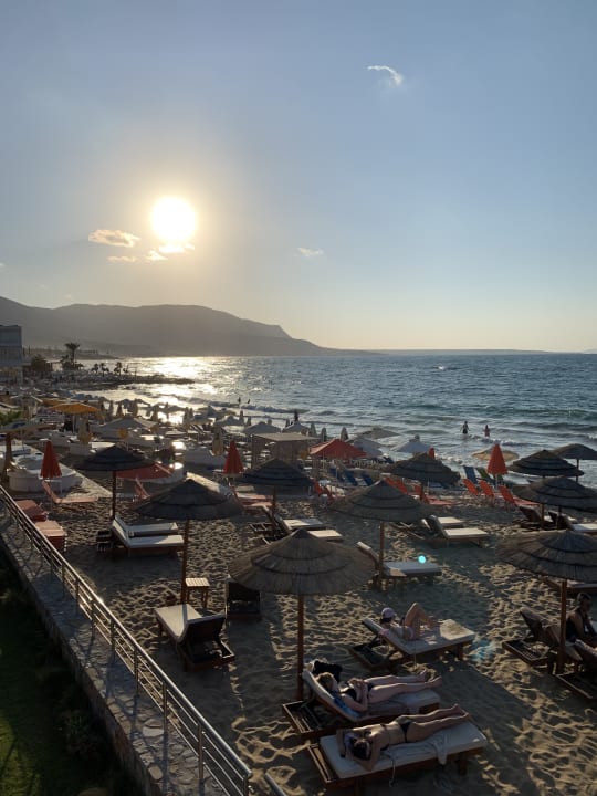 Strand High Beach Resort