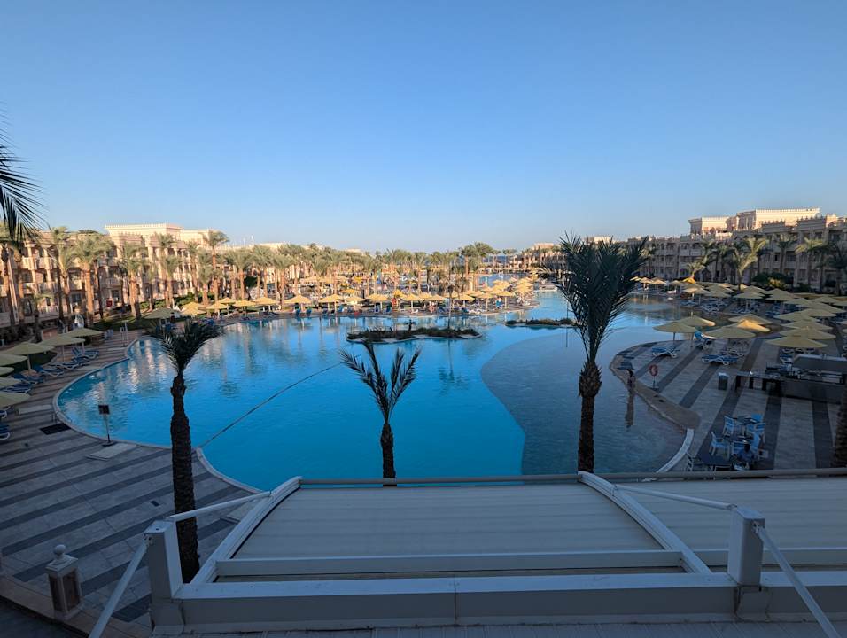 Außenansicht Pickalbatros Palace Resort