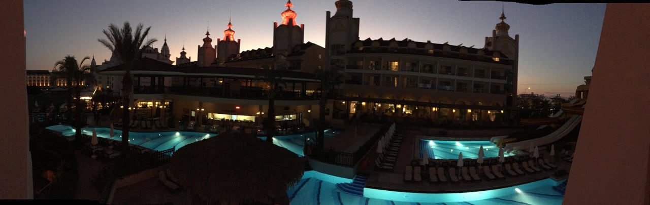 Außenansicht Well Palace Side