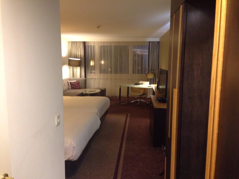 Eingang Zimmer Hilton Vienna Waterfront