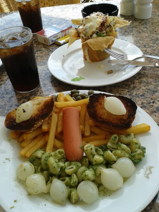 Gastro Hotel Riu Karamboa