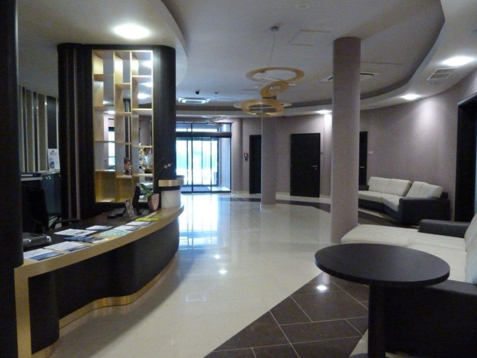Lobby Hotel Wellamarin