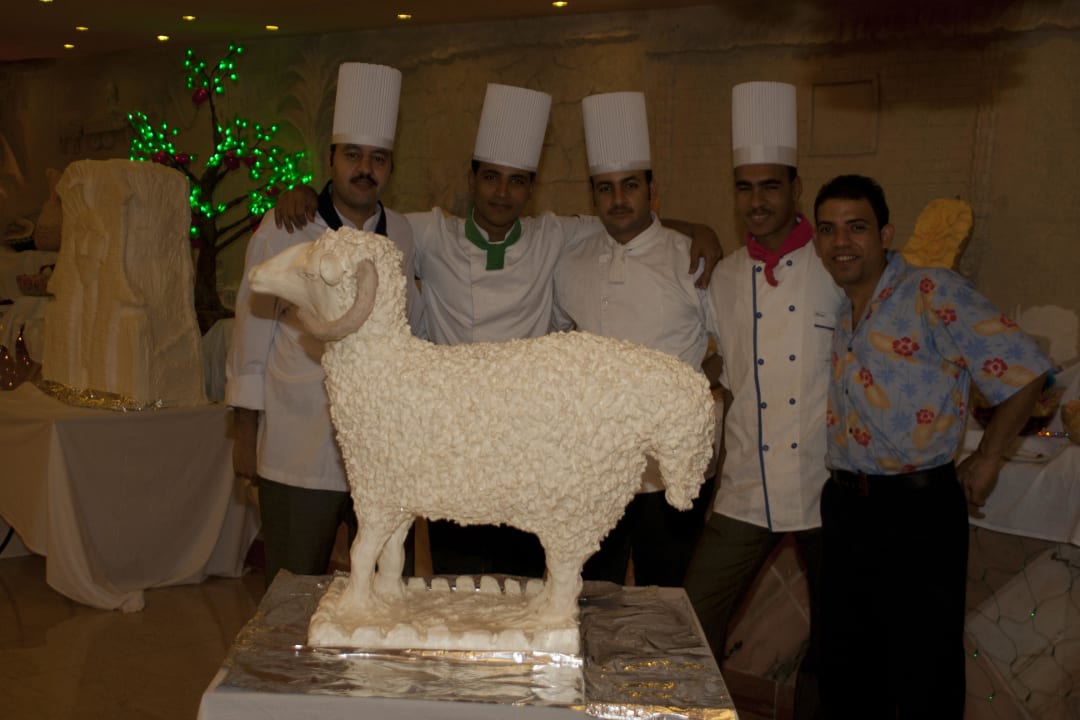 Ein Schaf Three Corners Happy Life Beach Resort